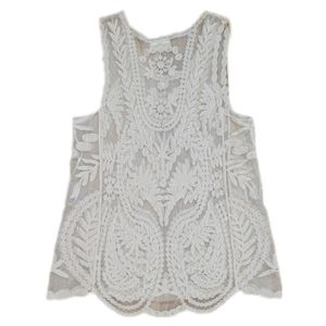 Bobbie brooks cream lace tank top size Medium